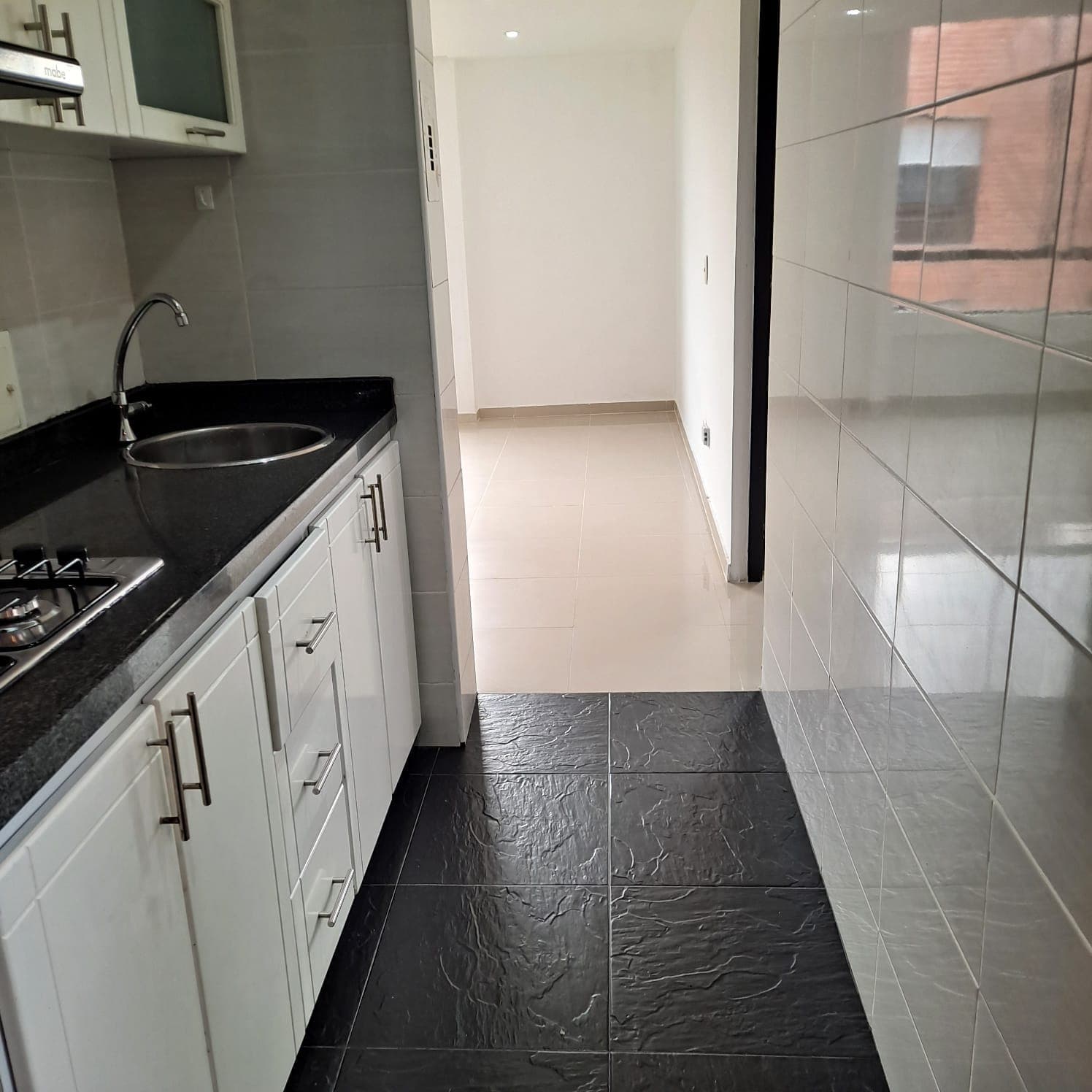 Arriendo apto moderno Ciudad Verde 6piso - foto 2