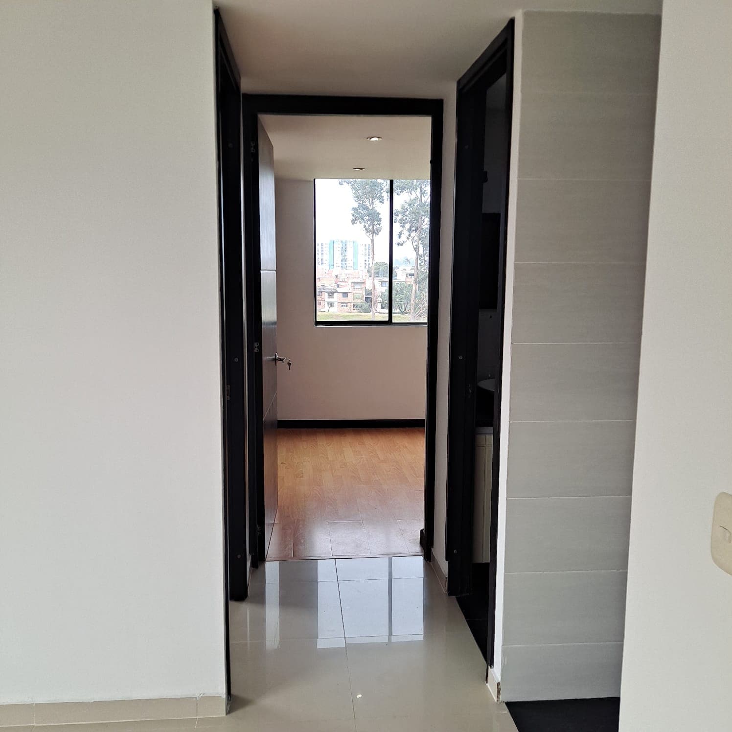 Arriendo apto moderno Ciudad Verde 6piso - foto 8