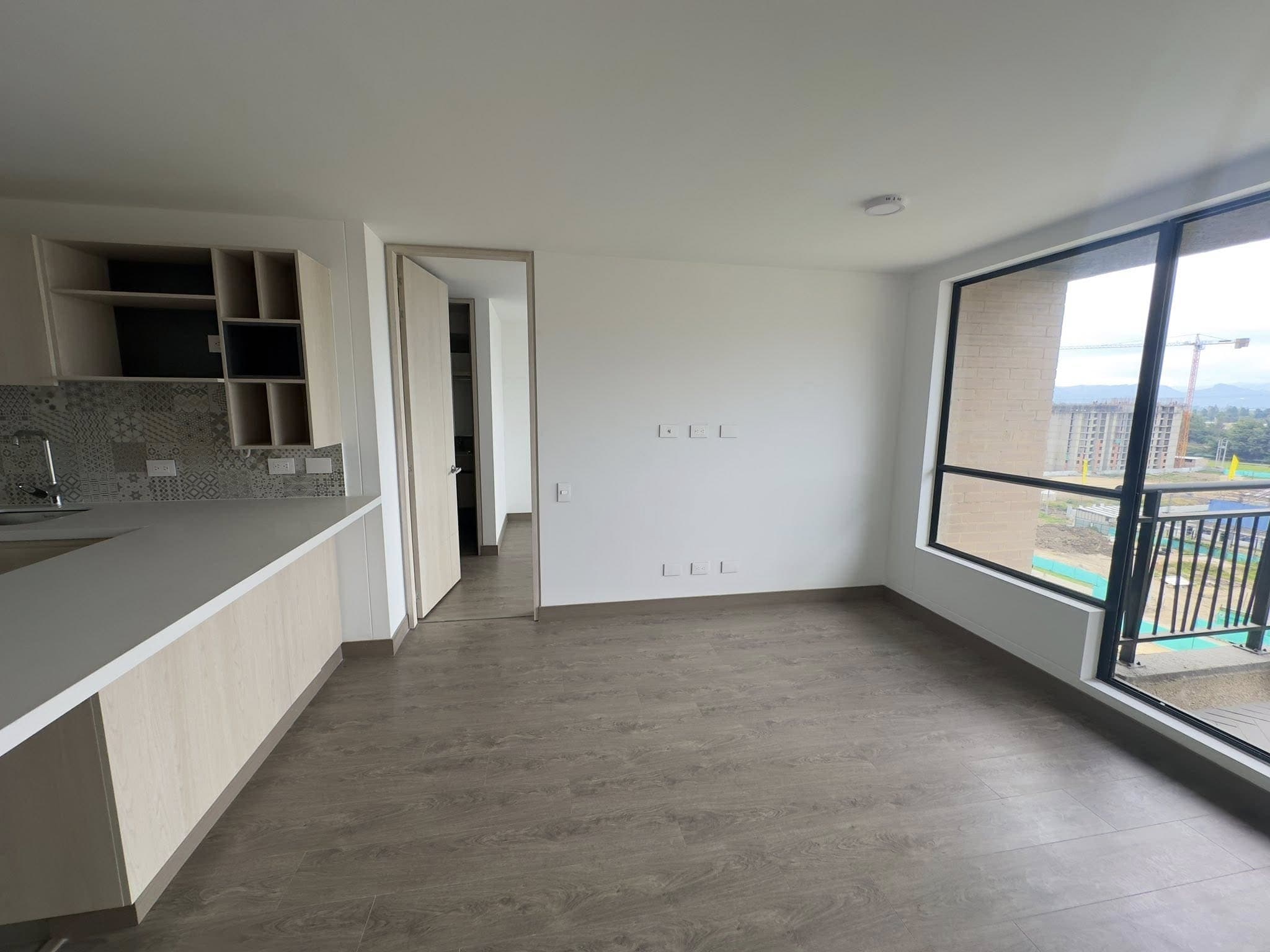 Apartamento para estrenar en Lagos de Torca con balcón y club house - foto 8